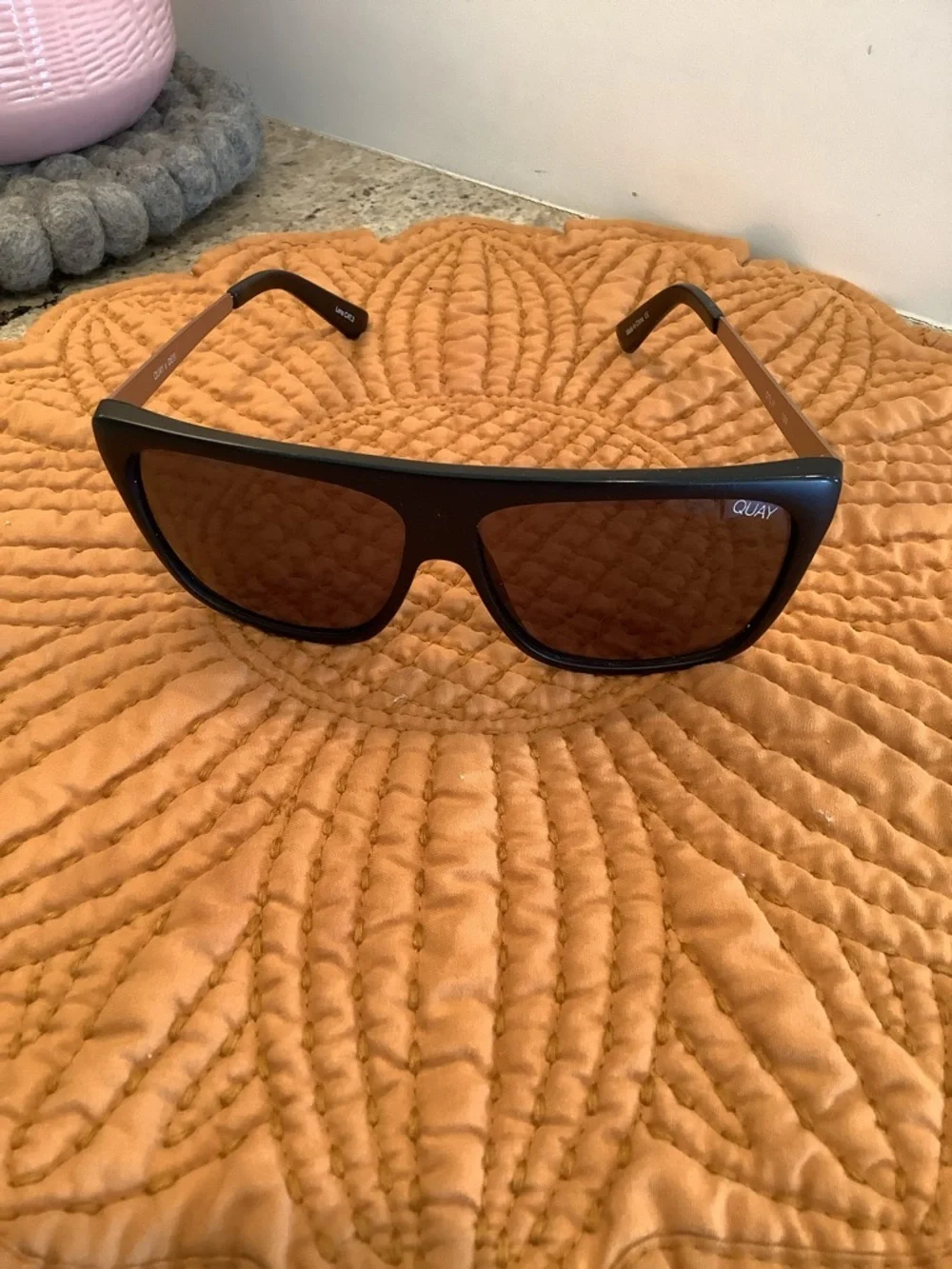 Quay Australia OTL II Black Gold Rectangular Sunglasses + Case